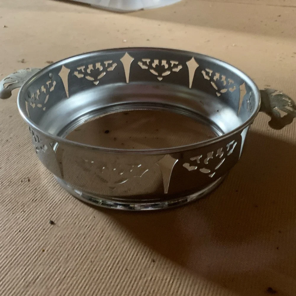 Elegant Silver‎ Cookware Dish